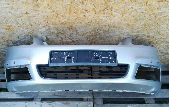Opel Zafira B Front bumper
