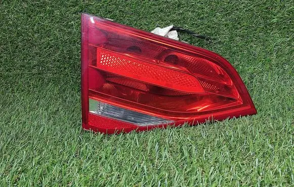 Audi A4 S4 B8 8K Tailgate rear/tail lights 8K5945093E