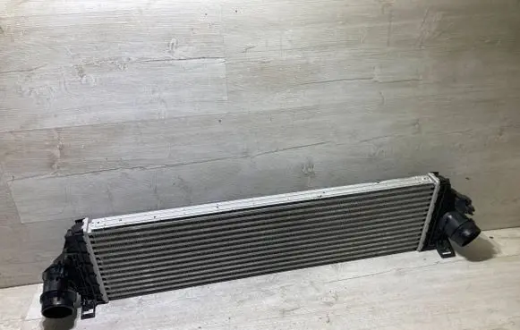 Ford Focus Intercooler radiator JX616K775AD