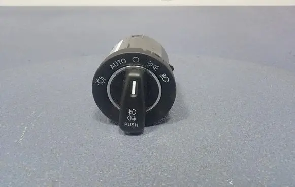 Light switch