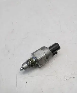 Hyundai ix35 Reversing light switch sensor 
