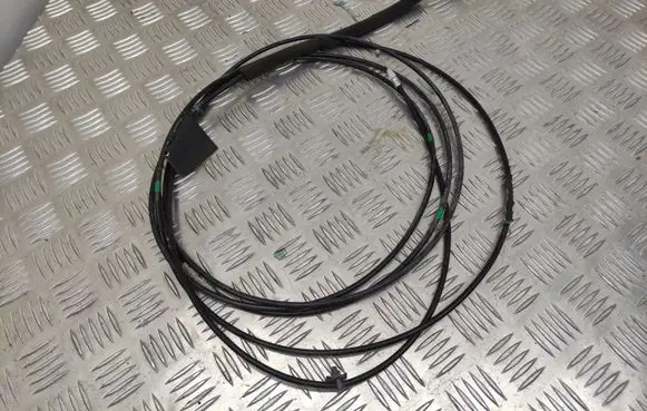 Engine bonnet/hood lock release cable