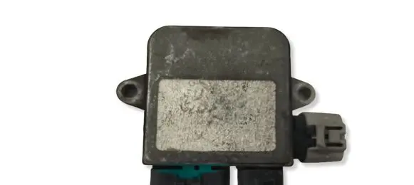 Tesla Model S Coolant fan relay 8282120280