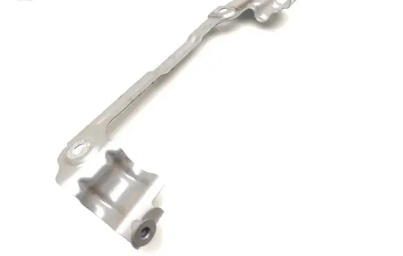 Audi A5 Fender mounting bracket 4K0821168