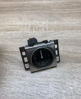 Volkswagen PASSAT B7 Clock 3AA919204A 1948189