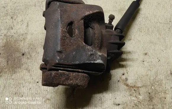 Citroen C4 Grand Picasso Front brake caliper