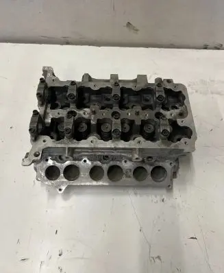 Jeep Grand Cherokee Engine head 90352084F