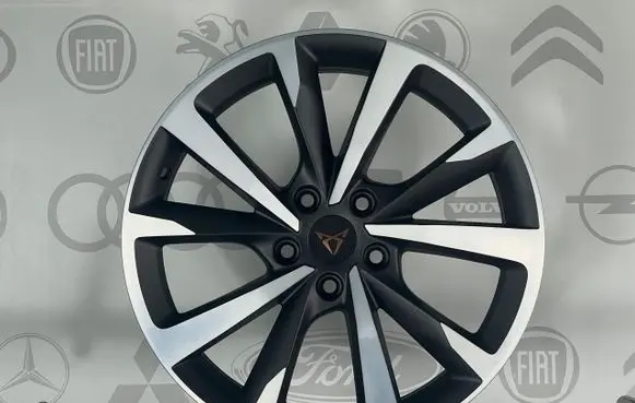 Seat Ateca R18 alloy rim 
