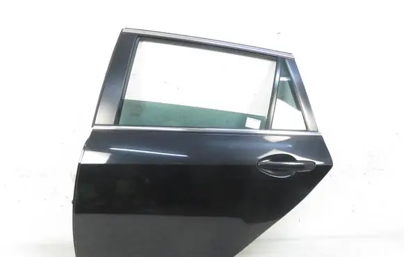 Mazda 6 Rear door 