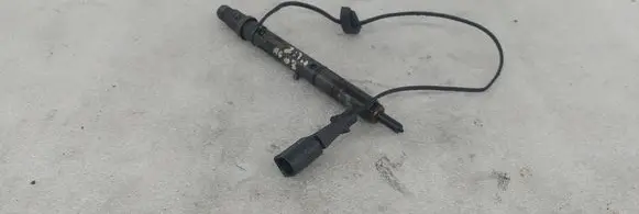 Audi A6 S6 C5 4B Fuel injector 059130202G 0432133784