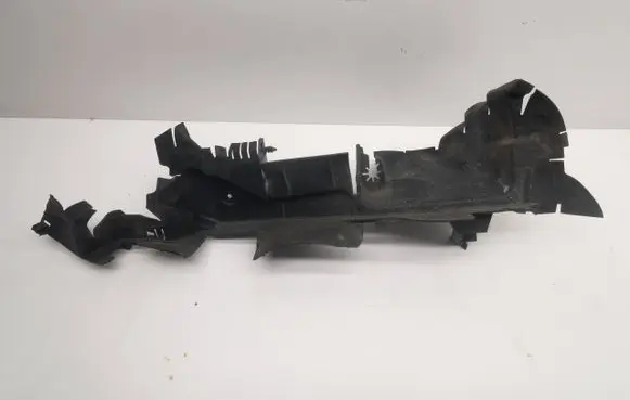 Chrysler Pacifica Intercooler air guide/duct channel 68229145AE 68239909AF 68234073AE