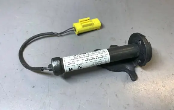 BMW 5 F10 F11 Pedestrian airbag 7263056 51237263056