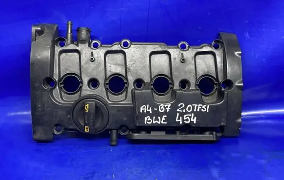 Audi A4 S4 B7 8E 8H Rocker cam cover 06D103469L 4010180D