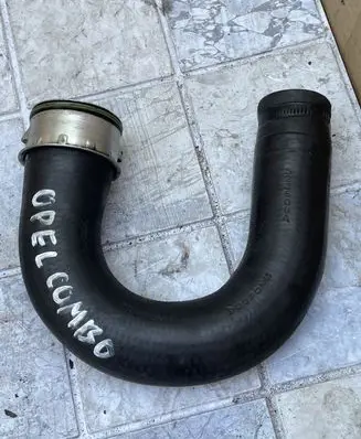 Opel Combo C Intercooler hose/pipe
