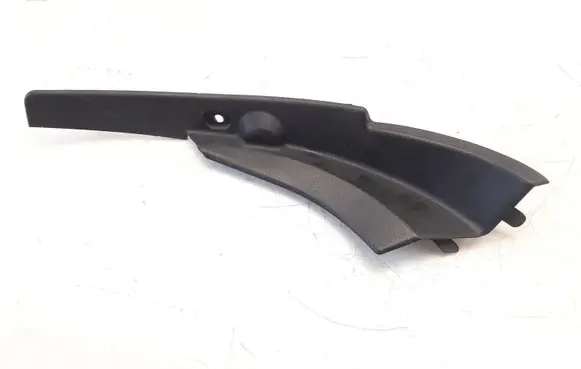 Mazda 2 Windshield trim D65151PC1