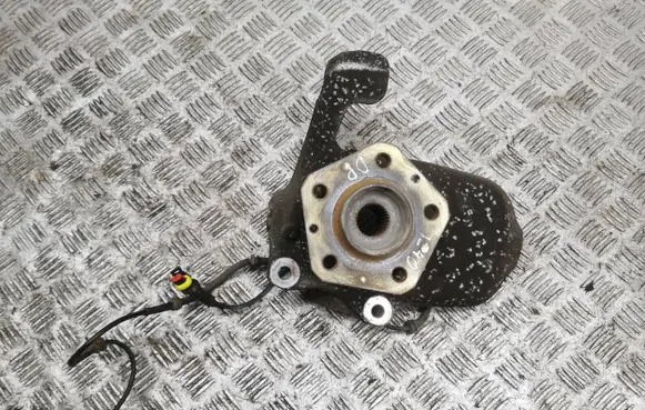 Maserati Quattroporte Front wheel hub