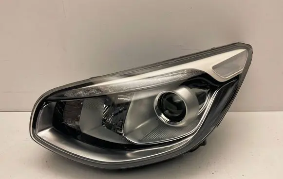 KIA Soul Headlight/headlamp 92101B2 SE0GU