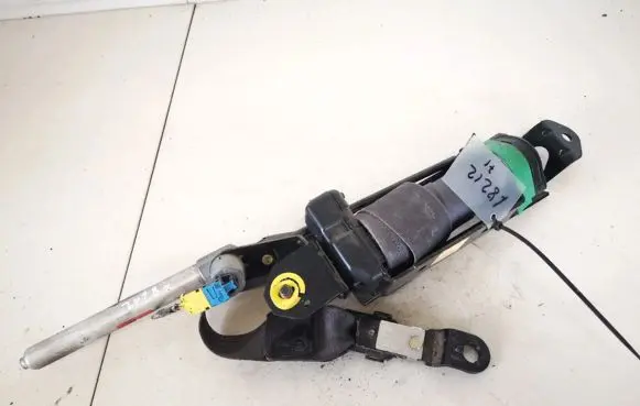 Volvo S60 Front seatbelt