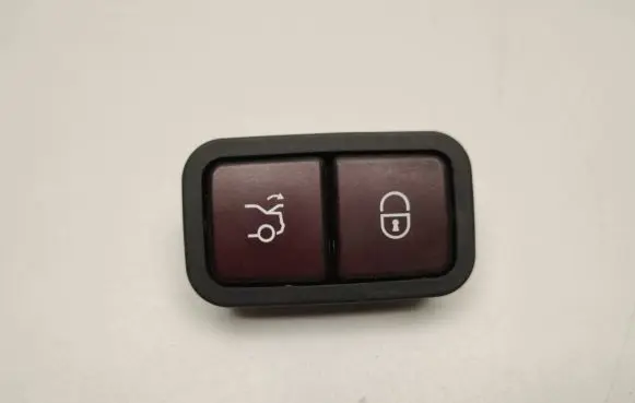 Mercedes-Benz E W212 Tailgate opening switch A2208211479