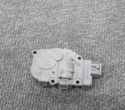 Audi Q5 SQ5 Air flap motor/actuator K9749007 412650750