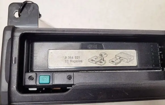 BMW 3 E46 CD/DVD changer 65126913388 020258