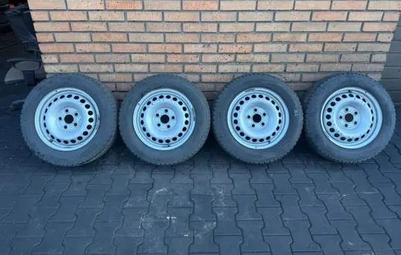 Volkswagen Transporter - Caravelle T5 R16 steel rim 7H0601027D
