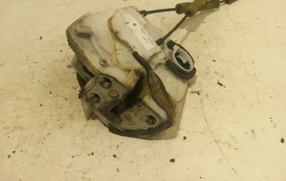Mazda 6 Front door lock
