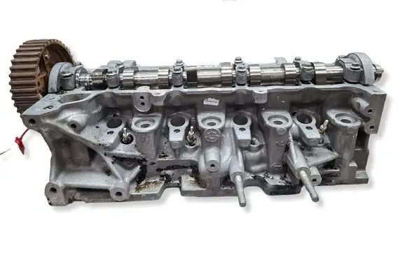 Renault Megane III Engine head S26309817 415280HALG