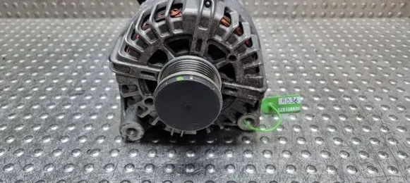 BMW 5 F10 F11 Generator/alternator S25139936 8519890