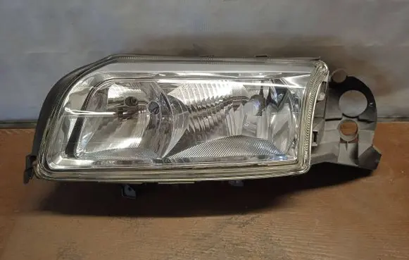 Volvo S80 Headlight/headlamp 8678546 89008458 04HCR3002A