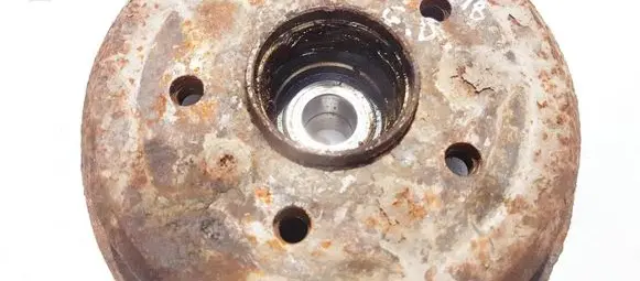 Mercedes-Benz A W168 Rear wheel hub