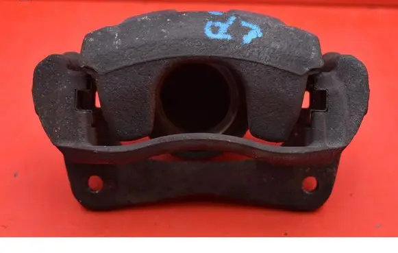 Toyota C-HR I Front brake caliper 