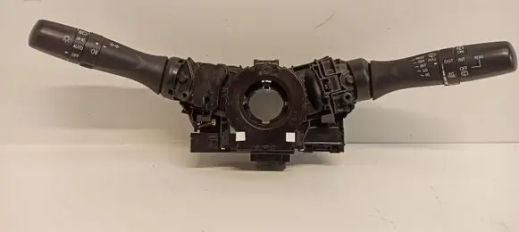 Suzuki Swift III Headlight wiper switch 