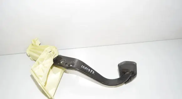 BMW X3 F25 Brake pedal 6787363 6850499 35006850499