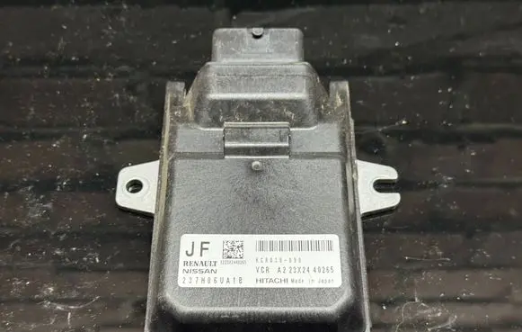 Nissan Qashqai J12 Engine control unit/module KCR030090 A223X2440265 237H06UA1B