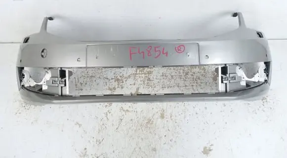 Skoda Octavia Mk3 (5E) Front bumper 5E0807221N