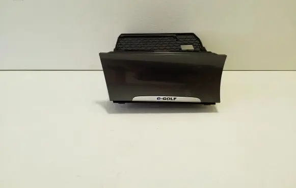 Volkswagen e-Golf Glove box 5G1863391