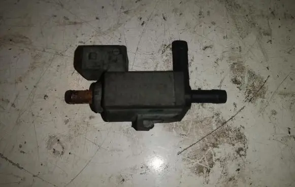 Volvo S60 Turbo solenoid valve 72224005