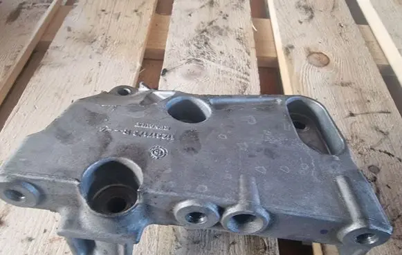 Dacia Sandero Engine mount bracket 112317173R