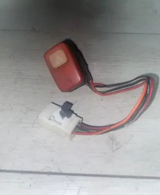 KIA Sorento Hazard light switch 2525