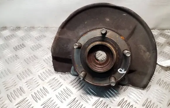 Jeep Patriot Front wheel hub spindle knuckle 6485109B2