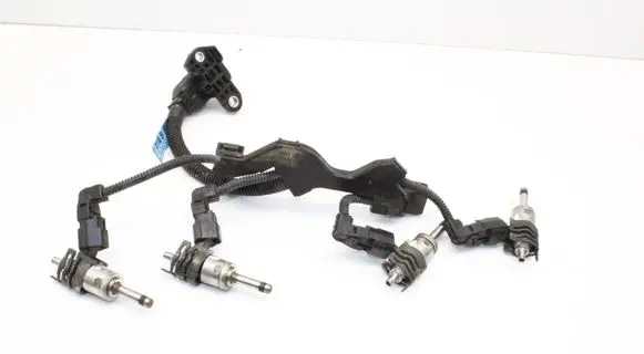 Lexus UX Fuel injectors set 2325024010 8212612010B