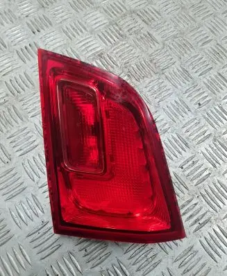 Opel Astra J Tailgate rear/tail lights 13282247