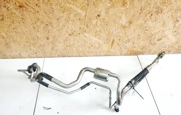 Air conditioning (A/C) pipe/hose
