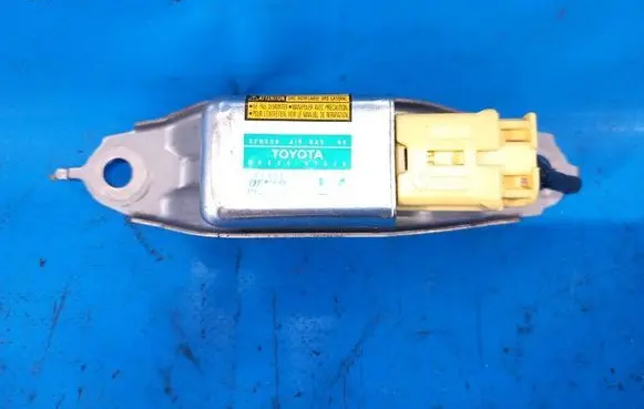 Toyota Prius (XW20) Airbag deployment crash/impact sensor 8983447020