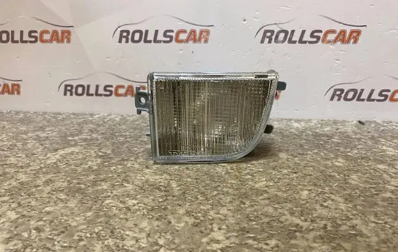 Front indicator light