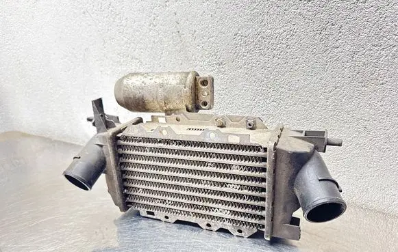 Opel Vectra B Intercooler radiator 52475657 30JAN2002