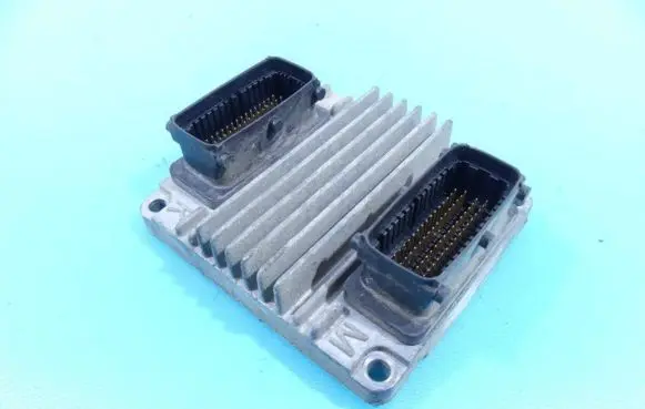 Opel Zafira A Engine control unit/module ECU 12223630 IMPRK1292919