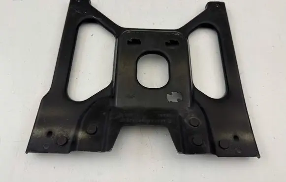 Mercedes-Benz Vito Viano W447 Radiator mount bracket A4478800803