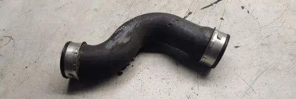 Volkswagen Golf V Intercooler hose/pipe